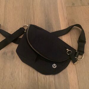 Lululemon Black Festival Bag - micro